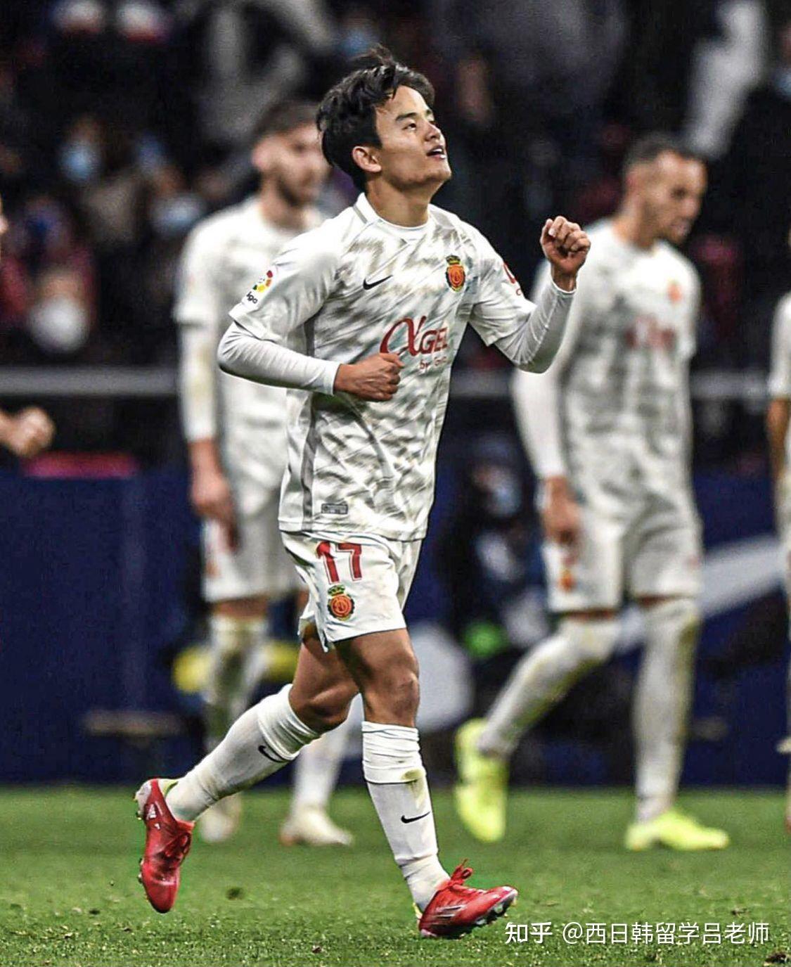 马洛卡在比赛中发挥出色，稳操胜券