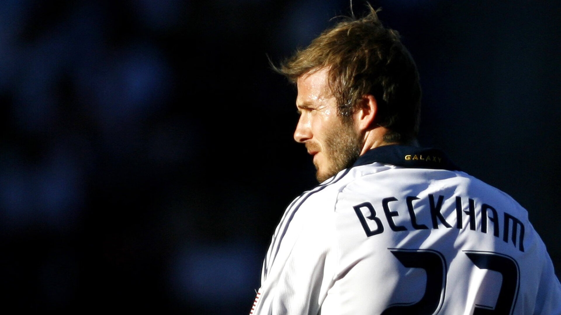 迪马利亚，从绿茵硬仗之王到F1新赛季之夜的跨界共鸣