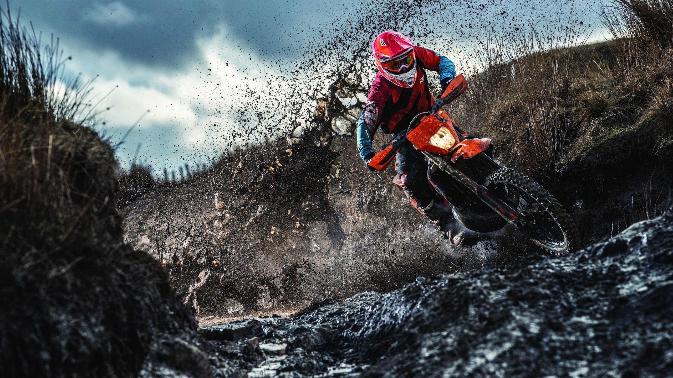 北欧冰火战记，黄喜灿全程高能，芬兰全面压制瑞典的背后密码