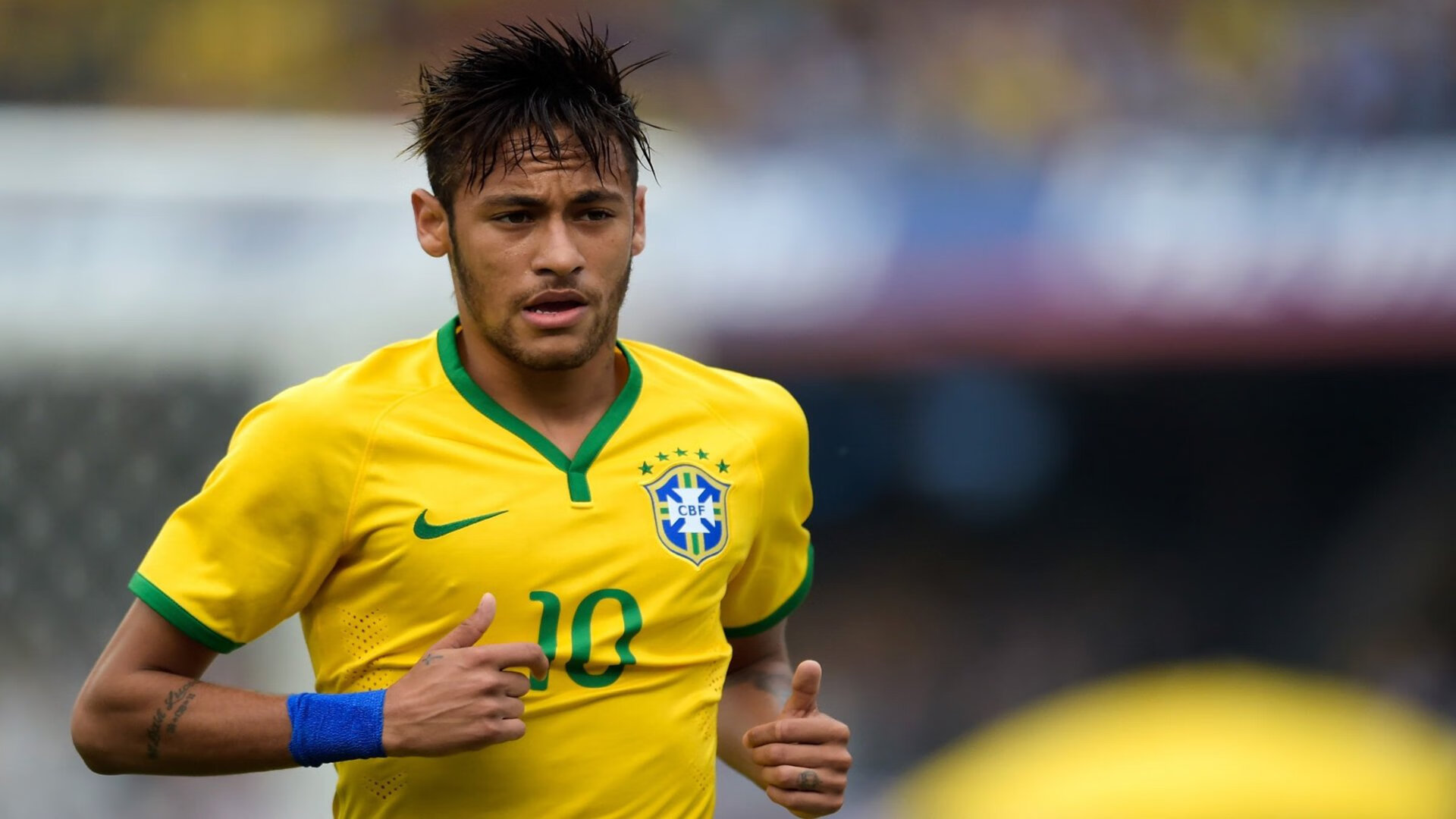 塔图姆惊艳四座，湖人火力压制雄鹿，一场东西部豪强的双重奏